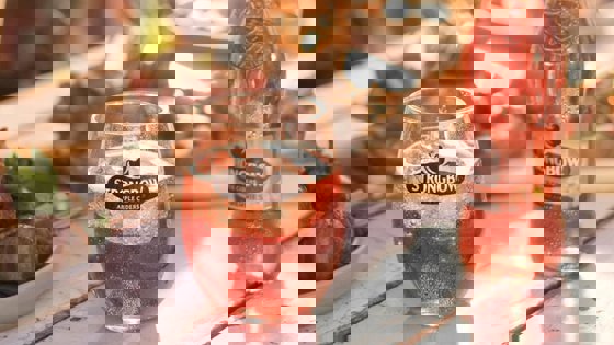 Strongbow Occasions New Labels Roseapple Winter Food 1080X1350 Bottle Glass Still Digital Global