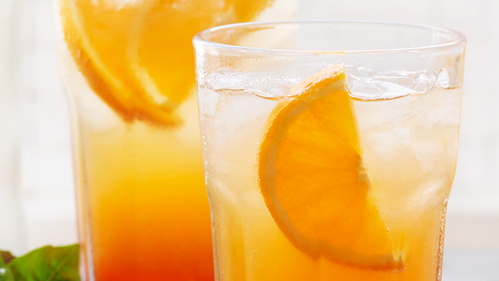 Strongbow Mixology Cider Spritz Mix Article Image 1 2226X503px